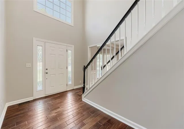 5th image of 2110 Waters Ferry Dr, Lawrenceville, GA 30043 | MLS# 7755539