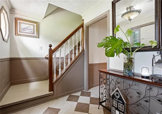 3rd image of 1915 Rockside Ln, Snellville, GA 30078 | MLS# 7813796