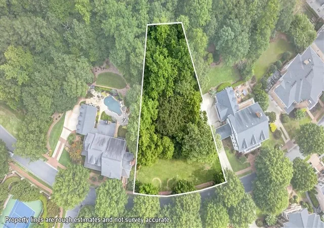 Photo 2 of Land for sale at 3119 W Addison Dr, Alpharetta, GA 30022 | MLS# 7819511 | Listing updated on 2026-10-21