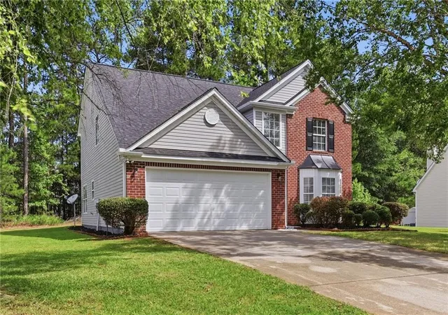 Homes for sale in Grayson, GA | 1335 Tullifenney Ct, Grayson, GA 30017 | MLS# 7792760
