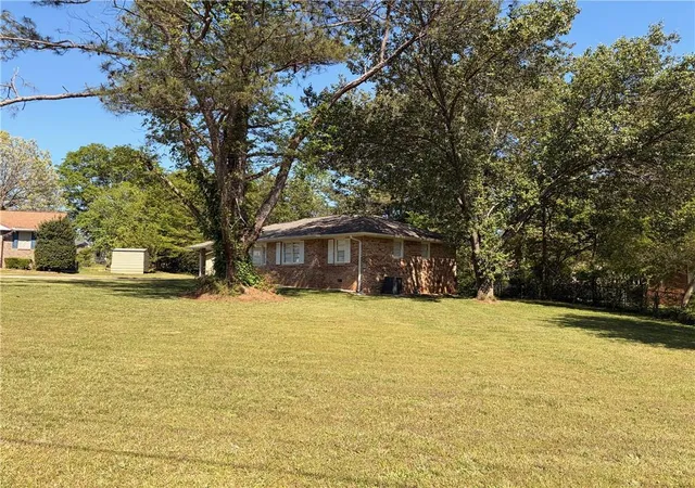 Homes for sale in Morrow, GA | 6062 Arden Ct, Morrow, GA 30281 | MLS# 7740290