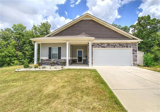 Homes for sale in Rockmart, GA | 134 Caseys Ridge Rd, Rockmart, GA 30153 | MLS# 7803500