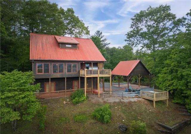 Photo 1 of Single family home for sale at 170 Wildwood Ct, Ellijay, GA 30540 | MLS# 7773261 | Listing updated on 2026-10-04