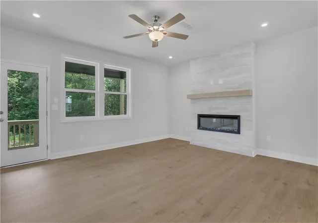 4th image of 386 Sunset Hollow St, Sugar Hill, GA 30518 | MLS# 7791546