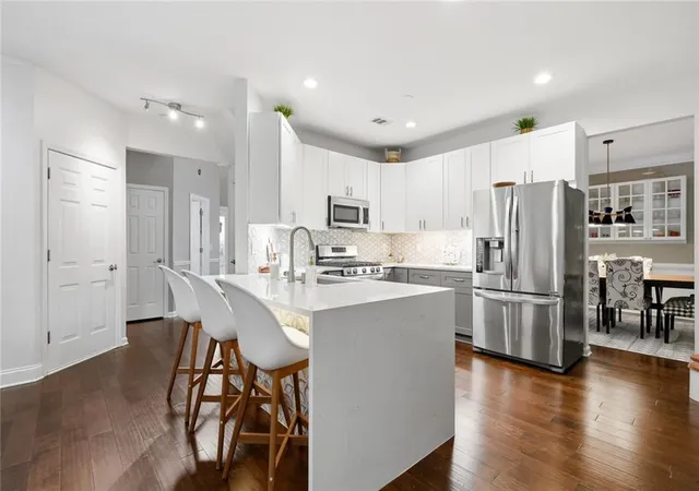 Photo 1 of Sale Pending at 184 Parkstone Way, Marietta, GA 30066 | MLS# 7801308 | Listing updated on 2026-08-23
