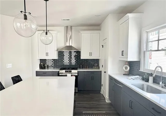 Photo 3 of Single family home for sale at 3308 Stillwood Ln, Atlanta, GA 30354 | MLS# 7744956 | Listing updated on 2026-09-15