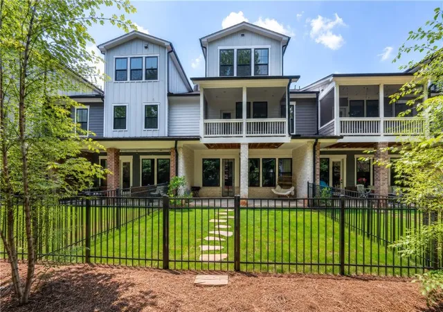 image of 945 Kenway Ave, Roswell, GA 30076 | MLS# 7815908