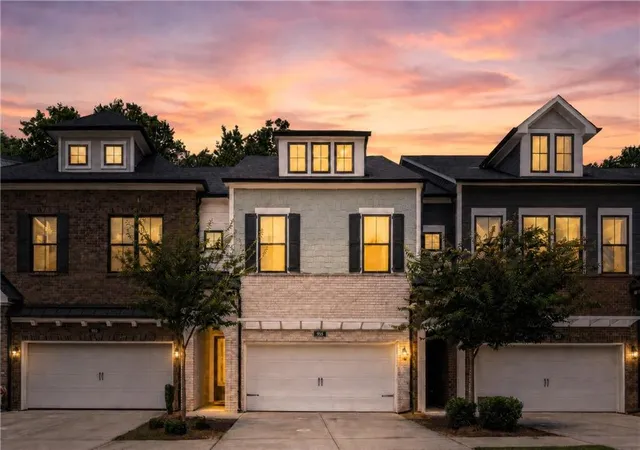 image of 945 Kenway Ave, Roswell, GA 30076 | MLS# 7815908