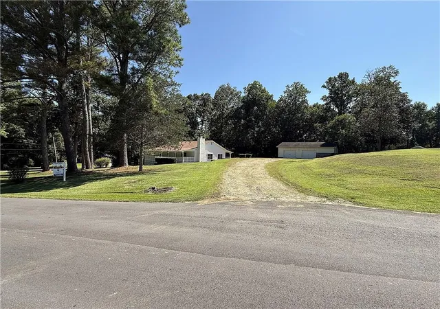 Photo 28 of Single family home for sale at 5730 Westwood Dr, Cumming, GA 30040 | MLS# 7826047 | Listing updated on 2026-09-07