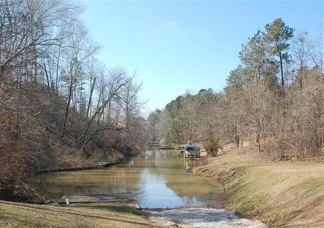 3rd image of 2771 Carey Station Rd St, Greensboro, GA 30642 | MLS# 7817530