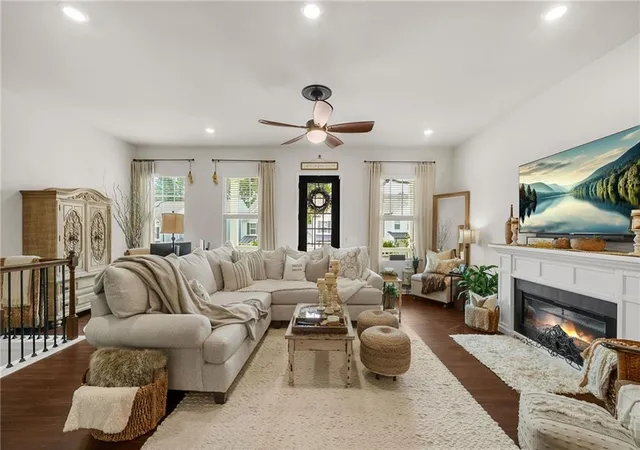 Photo 3 of Single family home for sale at 437 Bishop Ln, Woodstock, GA 30188 | MLS# 7821208 | Listing updated on 2026-08-16