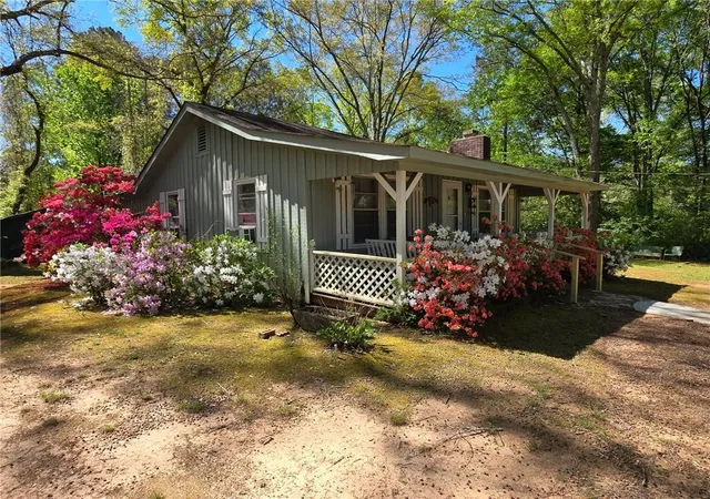Photo 2 of Sale Pending at 368 Bart Manous Rd, Canton, GA 30115 | MLS# 7798709 | Listing updated on 2026-09-18