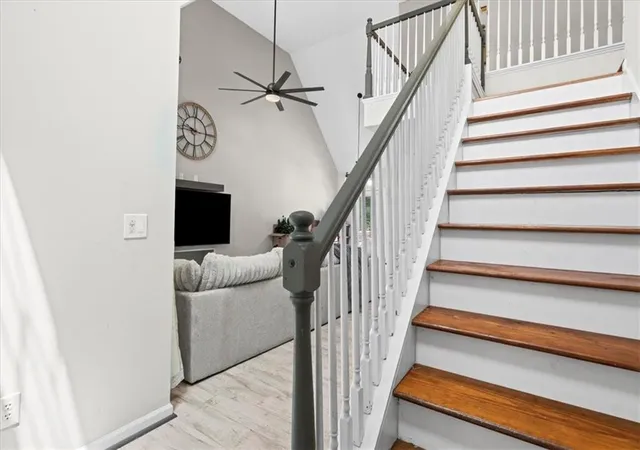 Photo 4 of Sale Pending at 208 Levi St SW, Calhoun, GA 30701 | MLS# 7807370 | Listing updated on 2026-08-31