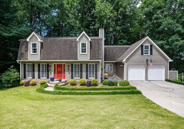 Photo 1 of Single family home for sale at 4002 Edgewood Ct, Marietta, GA 30068 | MLS# 7793182 | Listing updated on 2026-09-16