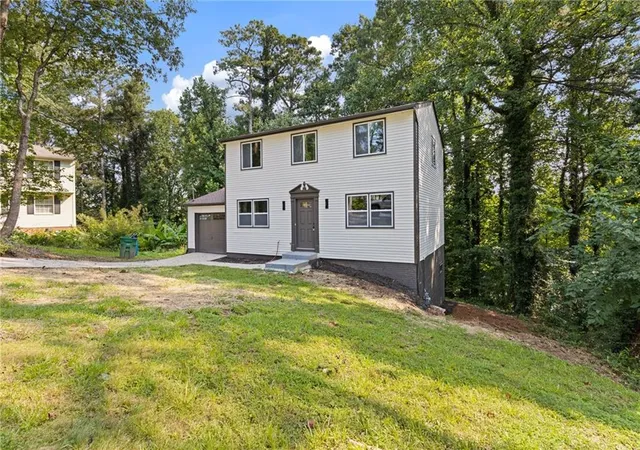 Photo 2 of Single family home for sale at 5420 Robin Hl Ct, Norcross, GA 30093 | MLS# 7812499 | Listing updated on 2026-09-12