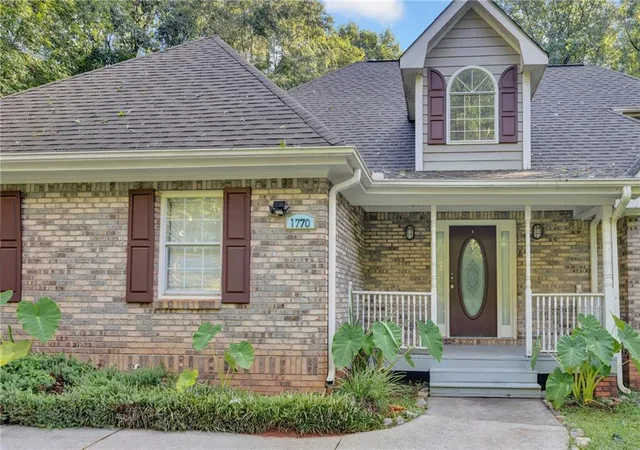 Photo 3 of Sale Pending at 1770 River Blf Rd, Monroe, GA 30656 | MLS# 7821637 | Listing updated on 2026-09-01