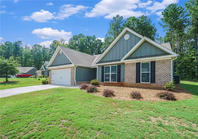 Homes for sale in Bethlehem, GA | 231 Camp Ct, Bethlehem, GA 30620 | MLS# 7802441