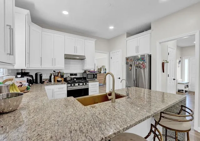 5th image of 3960 Oak Park Dr, Suwanee, GA 30024 | MLS# 7789296