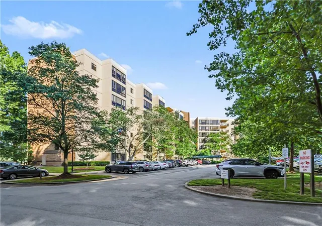 2nd image of 1800 Clairmont Lake #711, Decatur, GA 30033 | MLS# 7786507