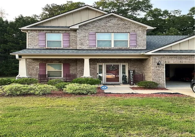 Photo 1 of Single family home for sale at 874 Crescent Ln, Griffin, GA 30224 | MLS# 7832214 | Listing updated on 2026-10-06