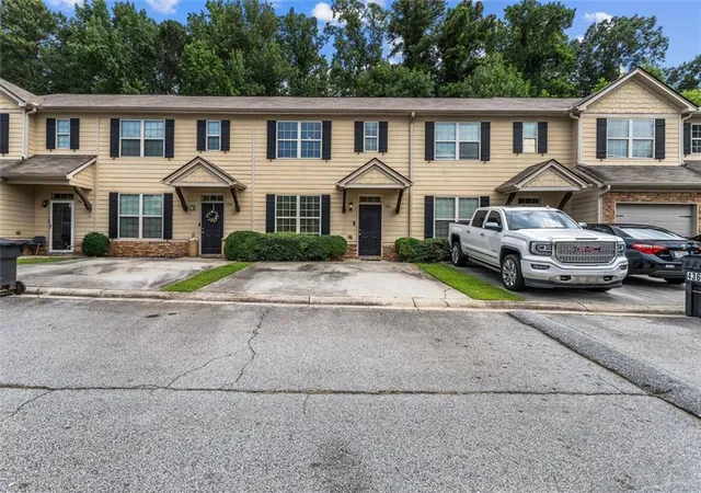 2nd image of 4364 Stone Gate Wy, Atlanta, GA 30344