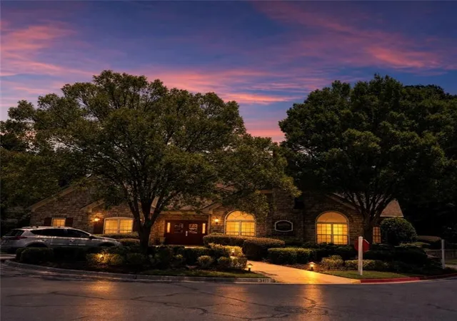 Photo 2 of Sale Pending at 3416 Old Due W Rd Nw #15, Marietta, GA 30064 | MLS# 7795242 | Listing updated on 2026-08-10