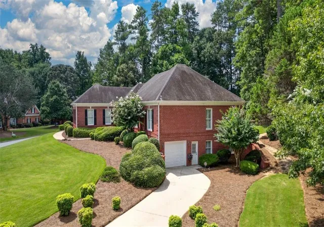 Photo 3 of Single family home for sale at 2691 Wellington Wy, Conyers, GA 30013 | MLS# 7826122 | Listing updated on 2026-08-28