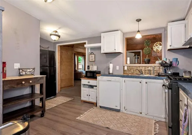 Photo 4 of Sale Pending at 615 Lewis Grindle Rd, Dahlonega, GA 30533 | MLS# 7810197 | Listing updated on 2026-09-16