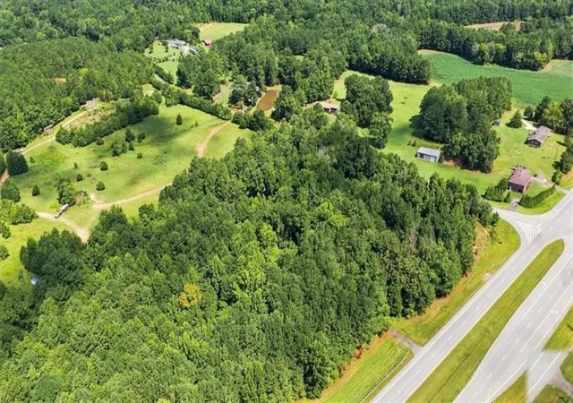 3rd image of 3686 Buchanan Hwy, Cedartown, GA 30125 | MLS# 7818731