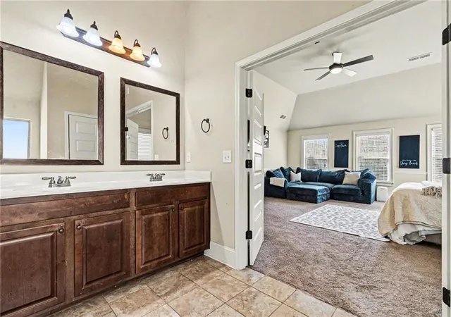 5th image of 2011 Wentworth Dr, Locust Grove, GA 30248 | MLS# 7729140