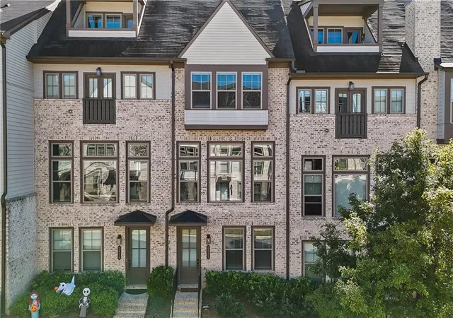 Photo 1 of Townhouse for sale at 2423 Figaro Dr, Atlanta, GA 30339 | MLS# 7814400 | Listing updated on 2026-10-29