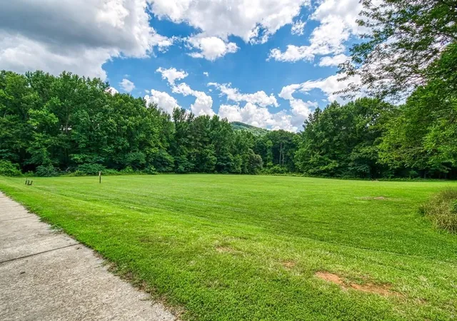 Photo 31 of Sale Pending at 1925 Kinnard Aly, Kennesaw, GA 30144 | MLS# 7790640 | Listing updated on 2026-08-27