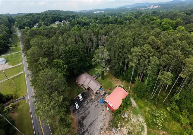 Homes for sale in Cartersville, GA | 654 Peeples Valley Rd Ne, Cartersville, GA 30121 | MLS# 7775161