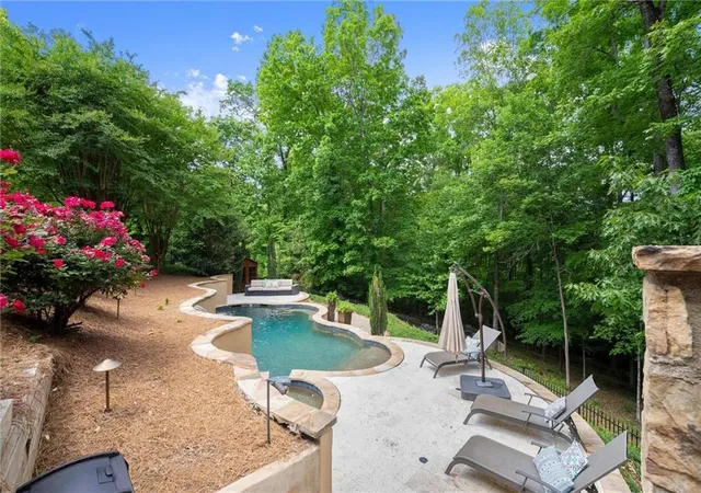 Photo 3 of Single family home for sale at 117 Liberty Grv Pass, Alpharetta, GA 30004 | MLS# 7766171 | Listing updated on 2026-08-25