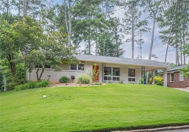 Photo 2 of Sale Pending at 3533 Montreal Way, Tucker, GA 30084 | MLS# 7814989 | Listing updated on 2026-09-07