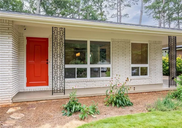 Photo 3 of Sale Pending at 3533 Montreal Way, Tucker, GA 30084 | MLS# 7814989 | Listing updated on 2026-09-07