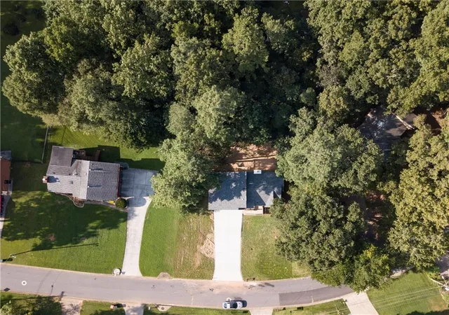 Photo 28 of Single family home for sale at 4033 Maxanne Dr Nw, Kennesaw, GA 30144 | MLS# 7824933 | Listing updated on 2026-09-15