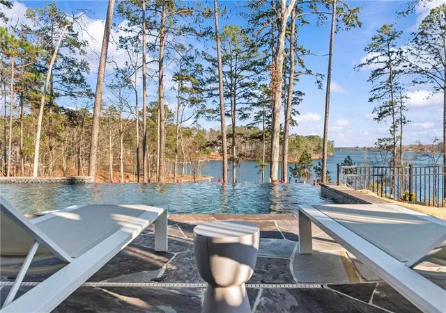Homes for sale in Greensboro, GA | 1180 Broadpoint Dr, Greensboro, GA 30642 | MLS# 7748665