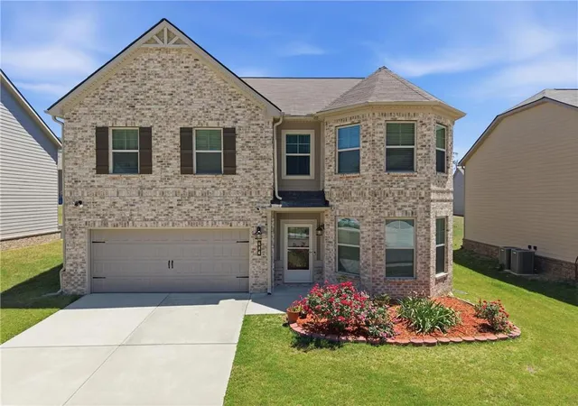 Homes for sale in Loganville, GA | 684 Lakehaven Ln, Loganville, GA 30052 | MLS# 7770041