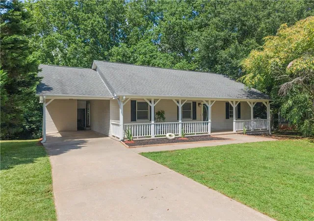 4th image of 225 Vermont St, Demorest, GA 30535 | MLS# 7807898