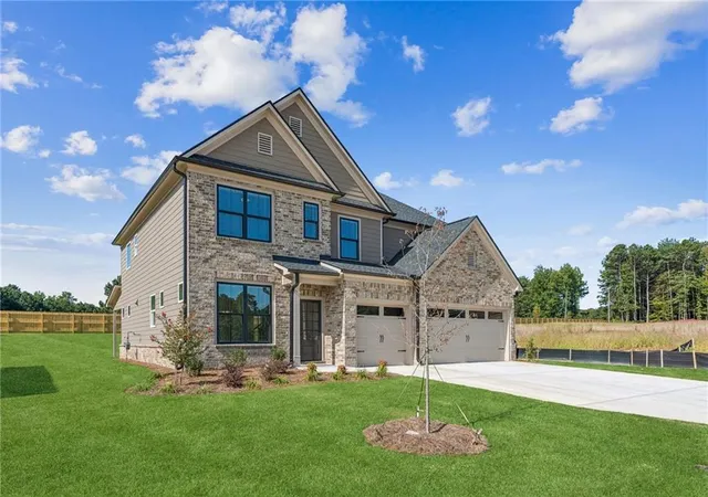 3rd image of 2370 Reserve Manor Ct, Lawrenceville, GA 30043 | MLS# 7698509