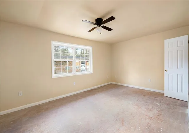 Photo 3 of Sale Pending at 1620 Line Cir, Decatur, GA 30032 | MLS# 7729871 | Listing updated on 2026-09-25