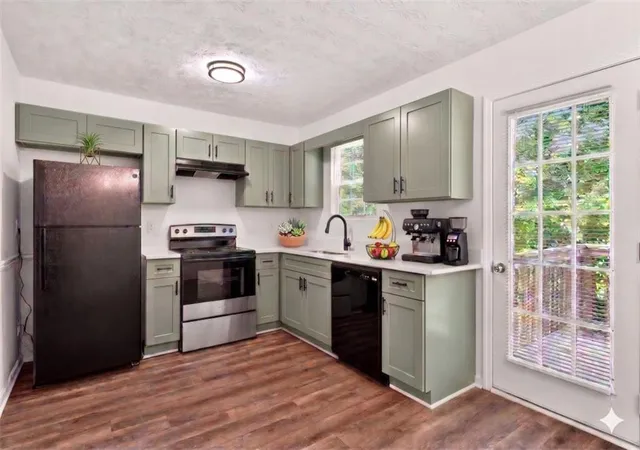 3rd image of 1424 Steam Engine Wy Ne, Conyers, GA 30013 | MLS# 7759370