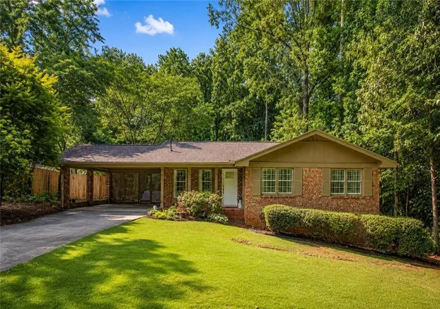 1st image of 702 Highview Dr Se, Smyrna, GA 30082 | MLS# 7824543