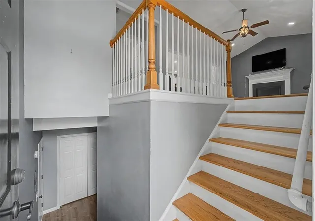 2nd image of 30 Indian Hills Dr, Rydal, GA 30171 | MLS# 7829467