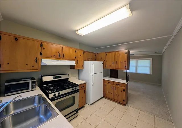 Photo 3 of Sale Pending at 1066 Powder Springs St SE, Smyrna, GA 30080 | MLS# 7822885 | Listing updated on 2026-09-15