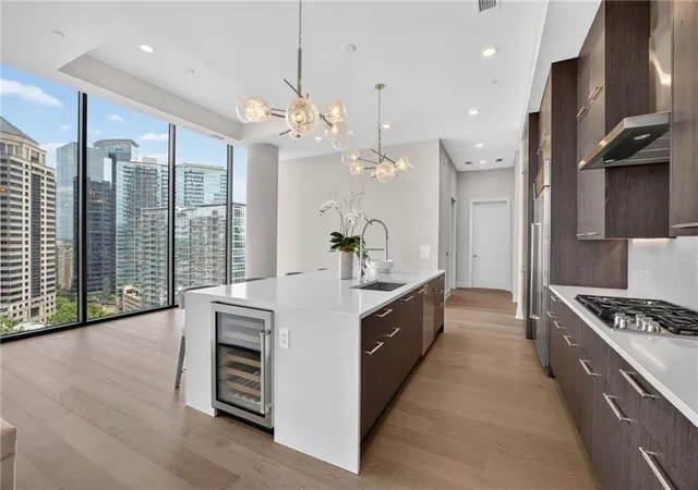 Photo 2 of Condo for sale at 40 12th Street Ne #1903, Atlanta, GA 30309 | MLS# 7821407 | Listing updated on 2026-08-14