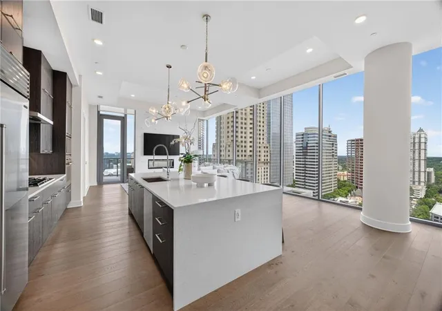 Photo 2 of Condo for sale at 40 12th Street NE #1903, Atlanta, GA 30309 | MLS# 7821407 | Listing updated on 2026-08-14