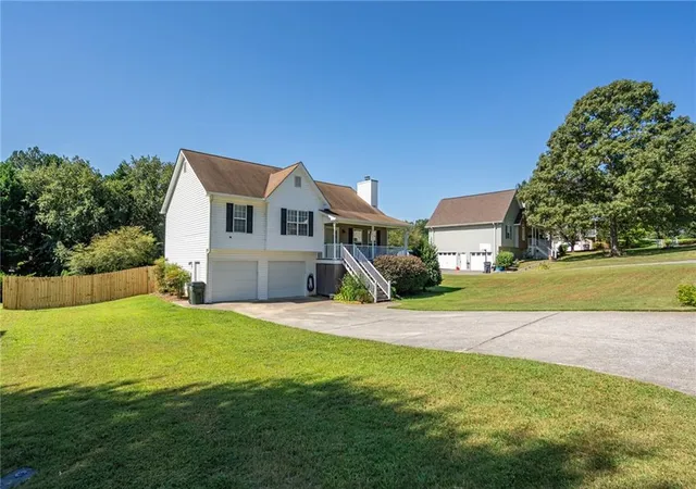 3rd image of 731 Calloway Dr, Rockmart, GA 30153 | MLS# 7828313