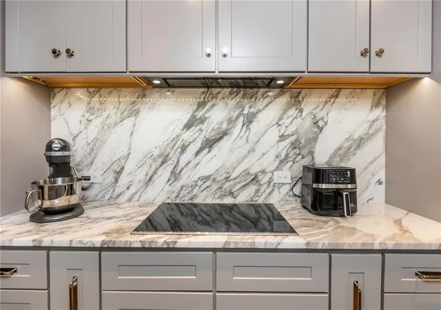 Photo 4 of Condo for sale at 2660 Peachtree Rd NW #12C, Atlanta, GA 30305 | MLS# 7823785 | Listing updated on 2026-09-12